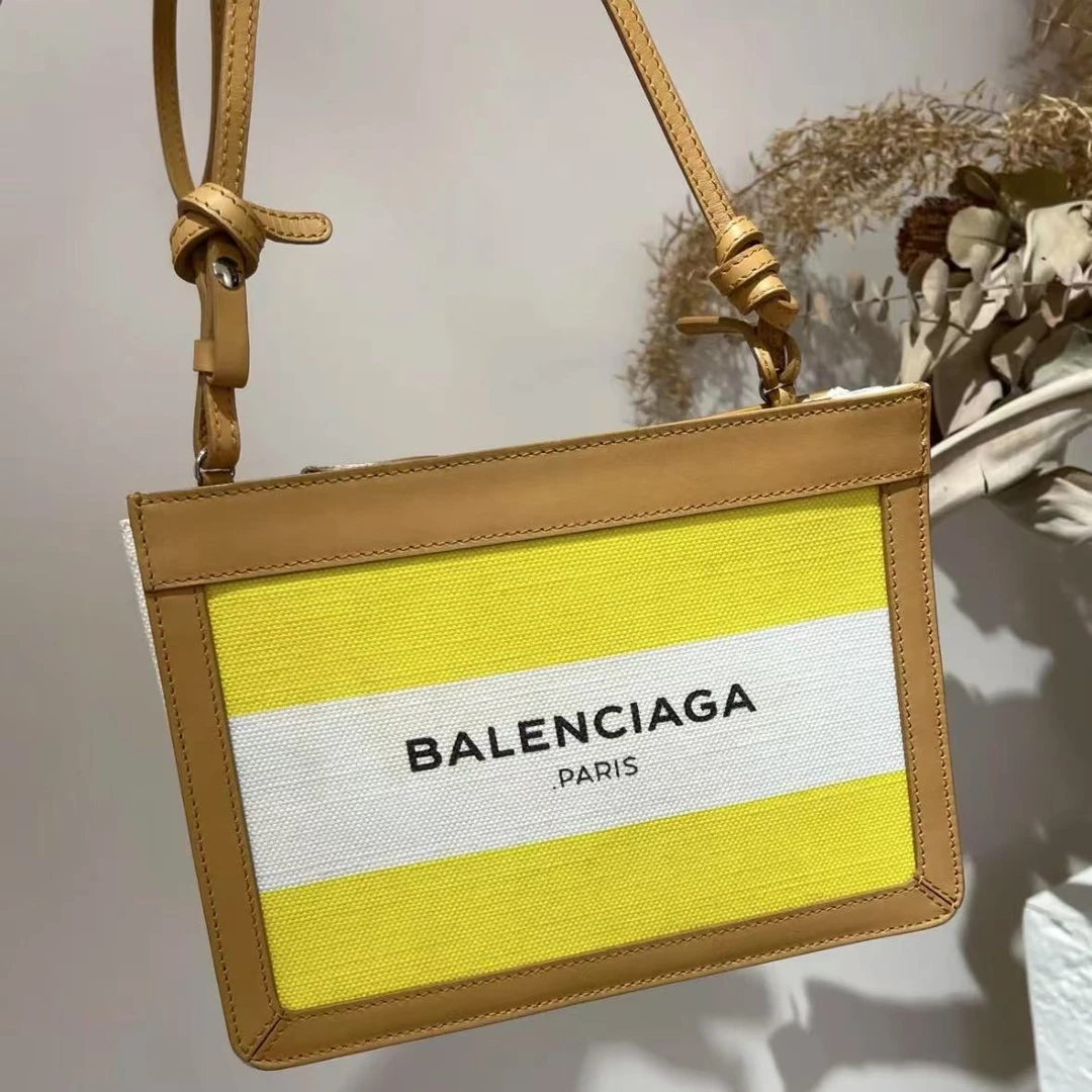 Balenciaga/巴黎世家 单肩包 单肩包 mx8153/2507