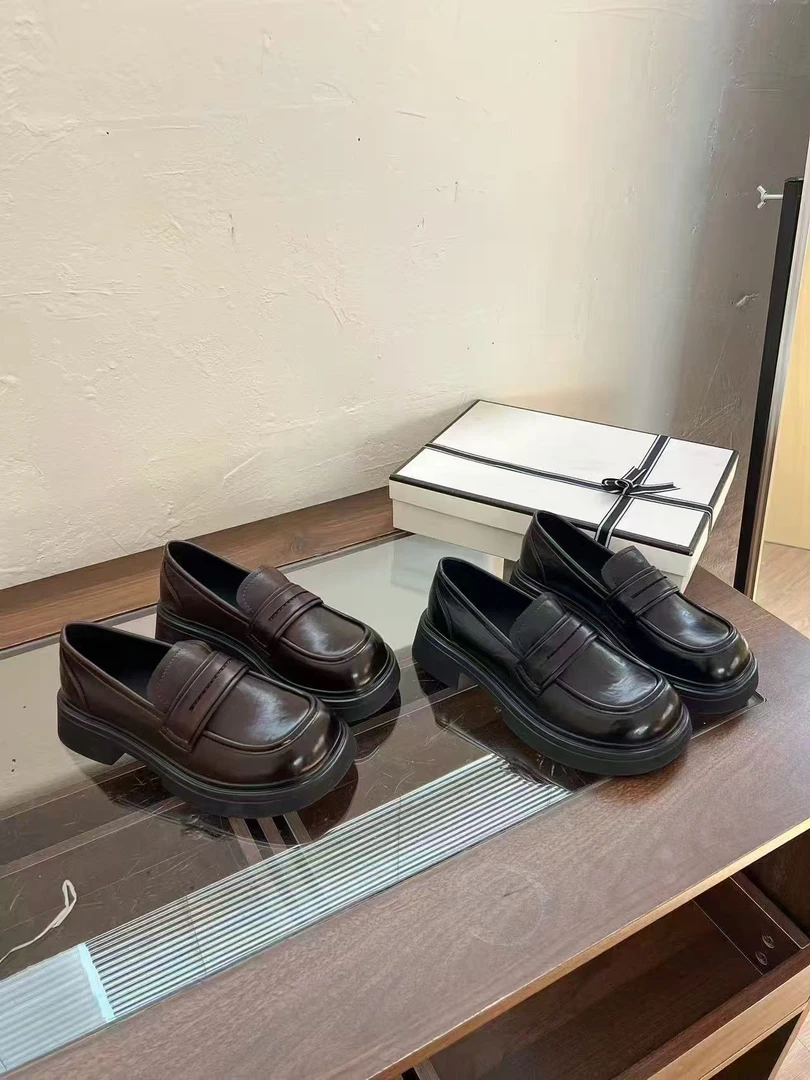 倩倩家百搭乐福鞋