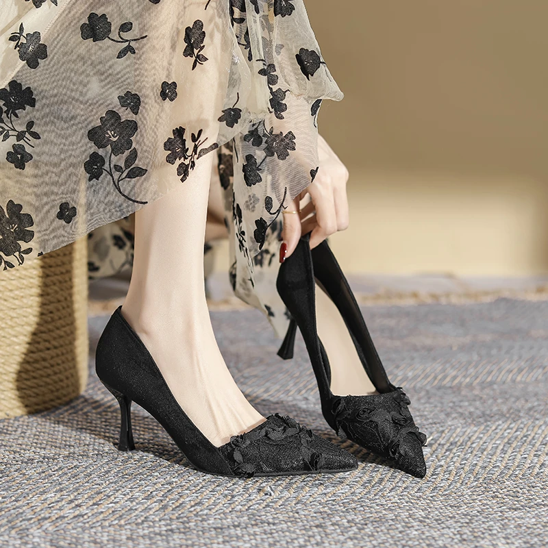 法式气质5黑色高跟鞋女2025年新款春秋季尖头细跟蕾丝工作单鞋