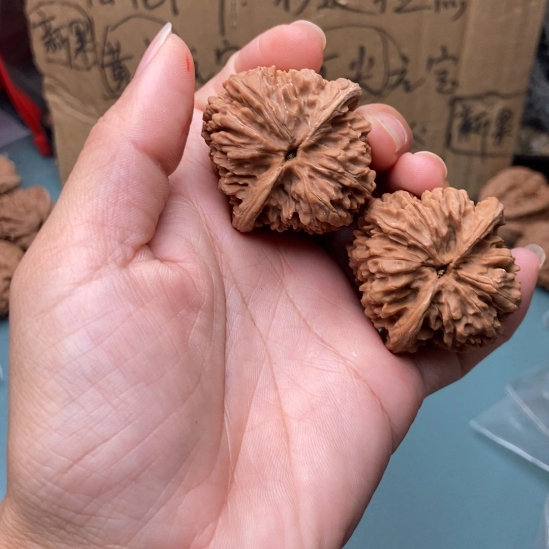 大***張吊坠文玩核桃蚂蚁纹31