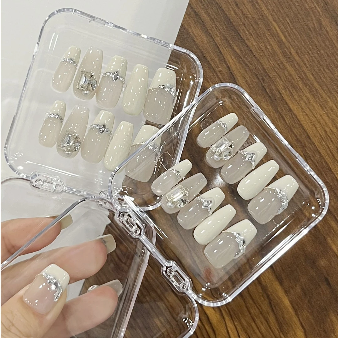 {奶茶}轻奢法式钻奶茶纯手工穿戴甲定制显白美甲可拆卸成品甲片贴
