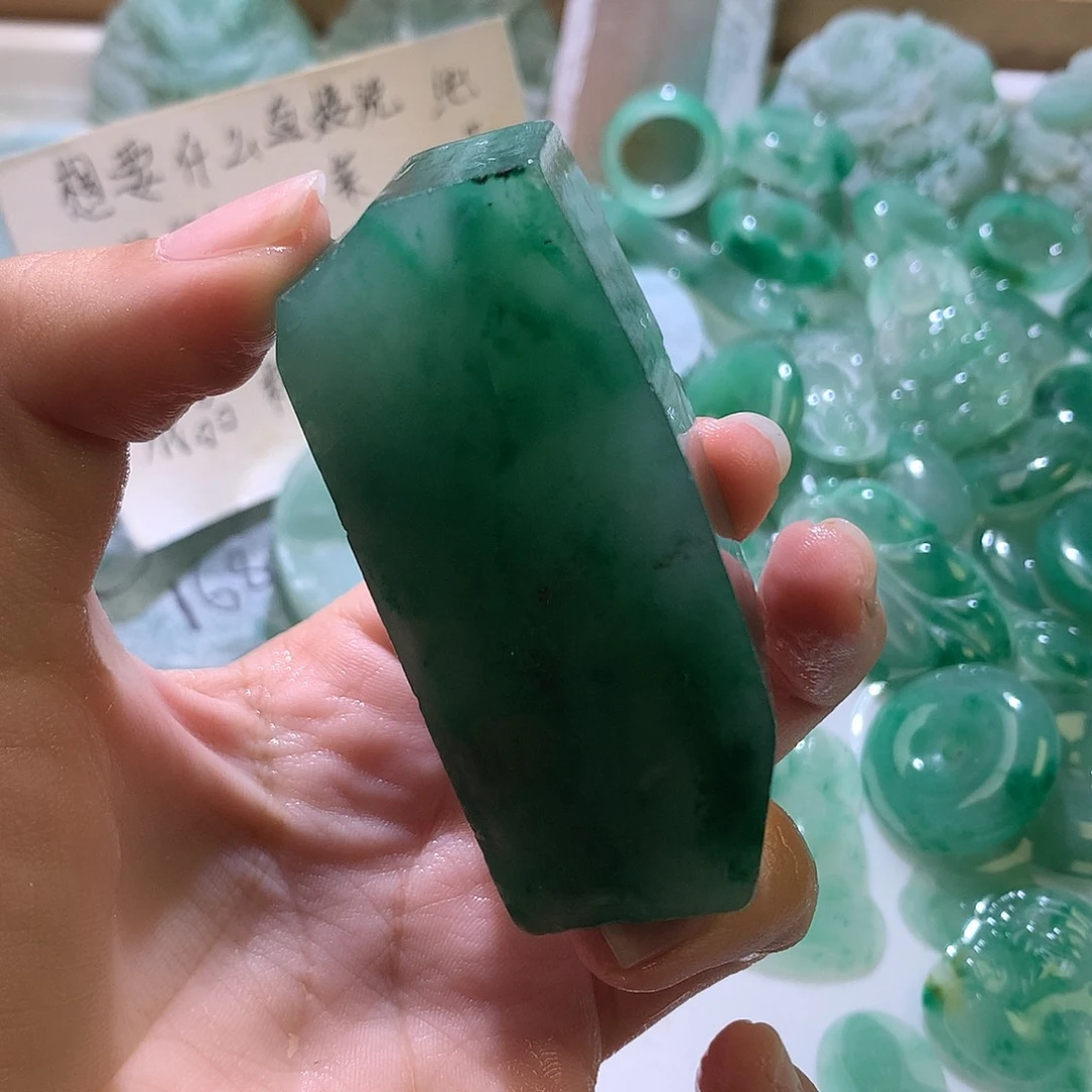 石英质玉未镶嵌珠宝半成品