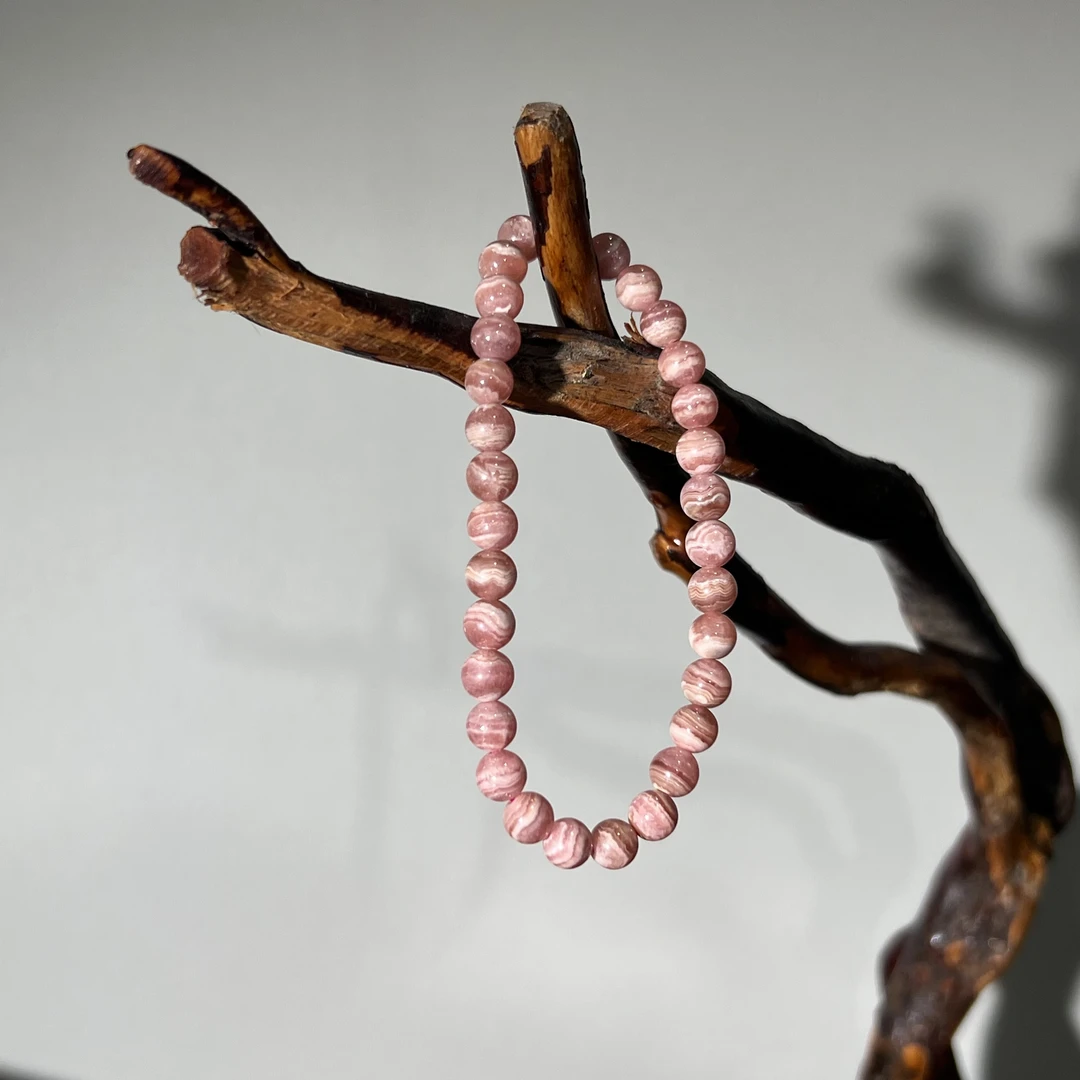 五花肉红纹石手串   KT24073003