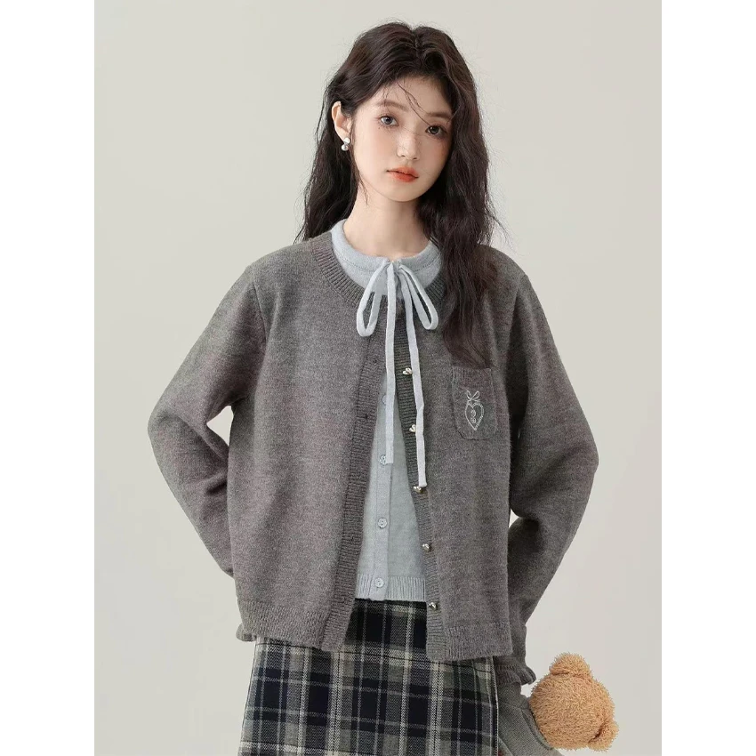 【贝蒂】胖mm2025初春女百搭灰色学院风针织百搭长袖开衫