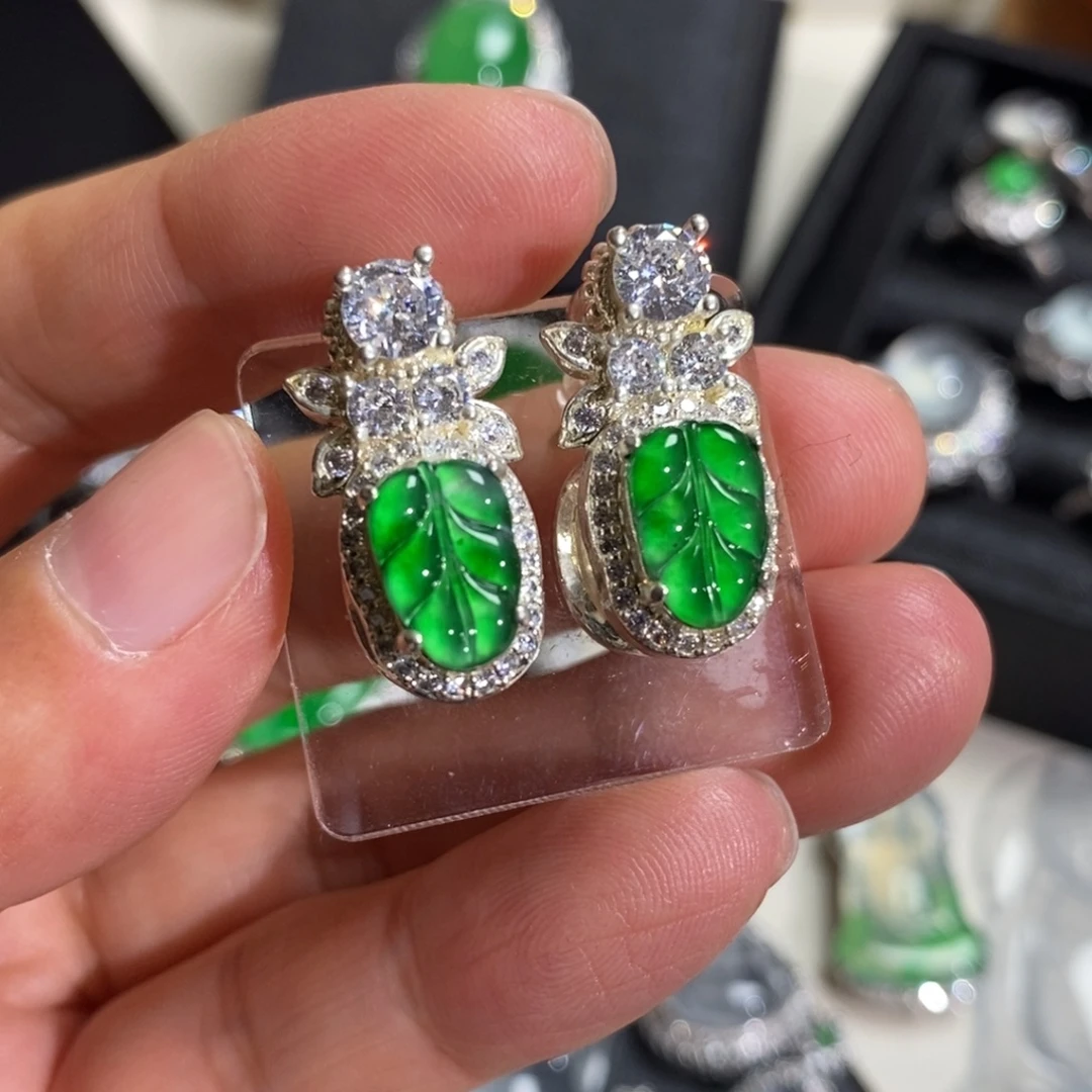 翡翠未镶嵌吊坠(不含链)叶子一对