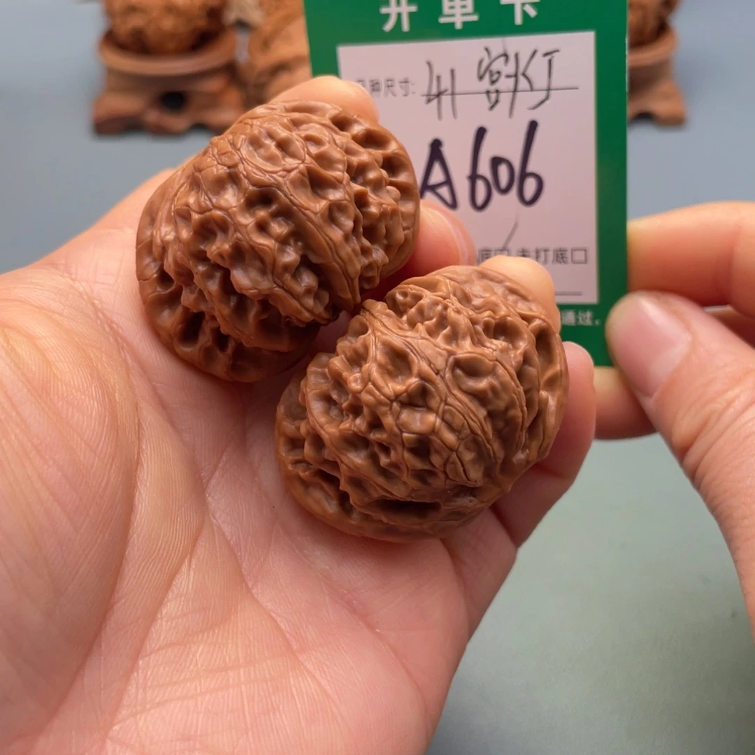 桃核把件文玩核桃