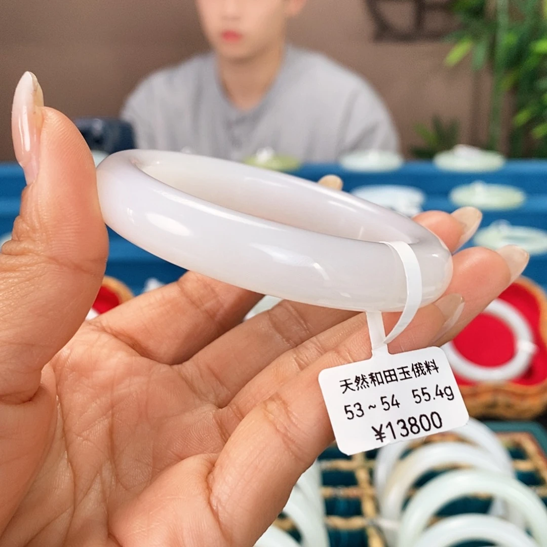 未镶嵌手镯和田玉E051