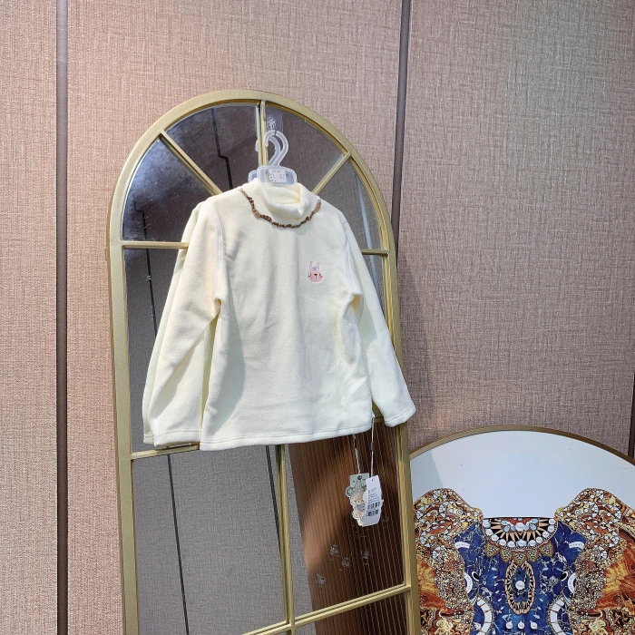 AC462    宝宝米杏色打底上衣  加绒 冬款