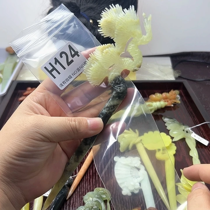 蛇纹石玉发饰合金瑾*吖