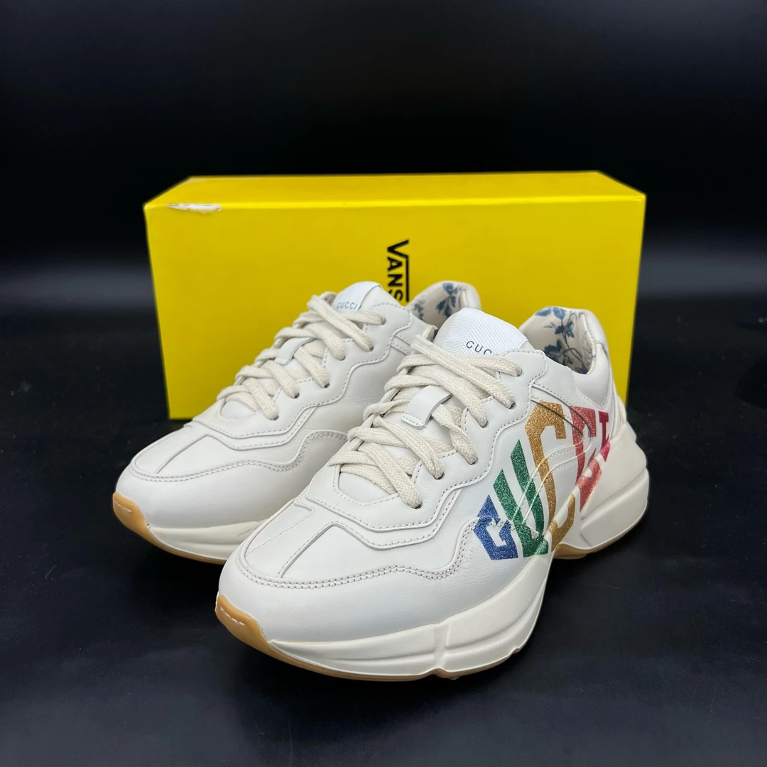 99新 GUCCI/古驰 gucci鞋 Rhyton 亮片印花 码数 35 原盒