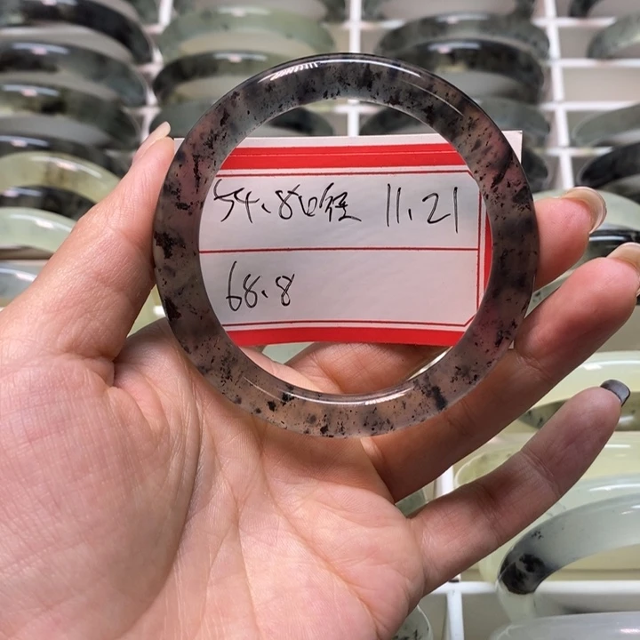 7***乔蛇纹石玉未镶嵌手镯