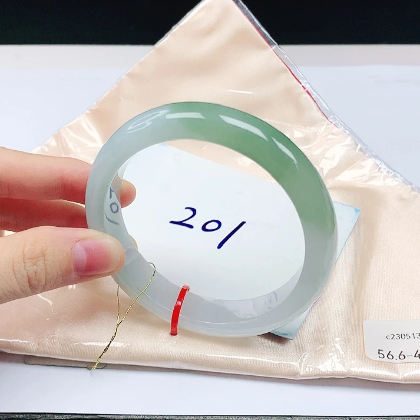 【闪购商品】翡翠手镯未镶嵌缅甸天然a货手镯56+