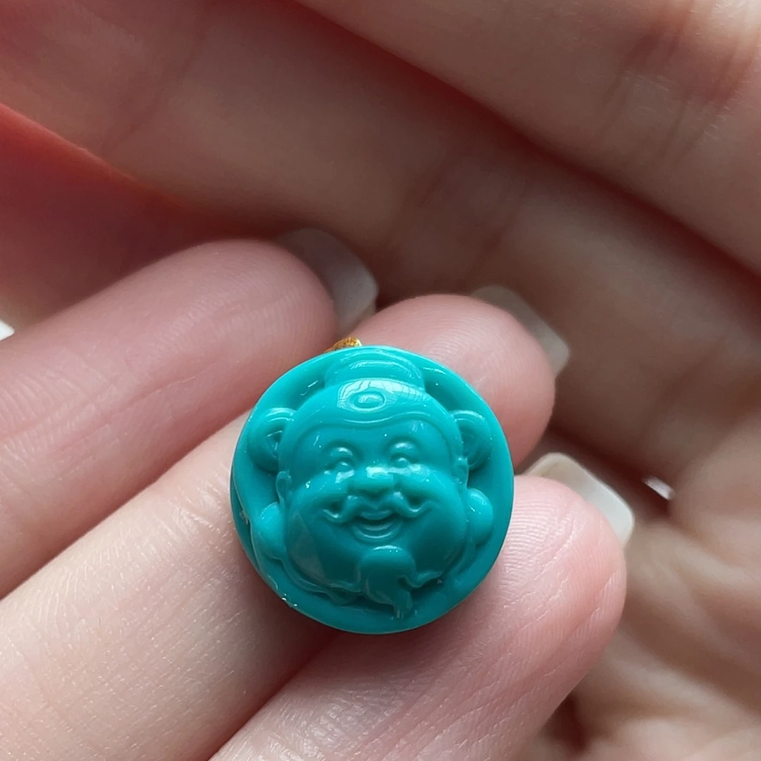 绿松石未镶嵌颈饰