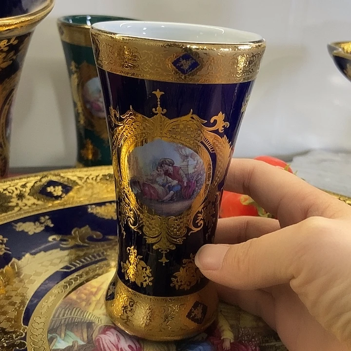 瓷片微瑕……………………………………