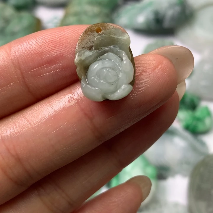 定制翡翠未镶嵌翡翠