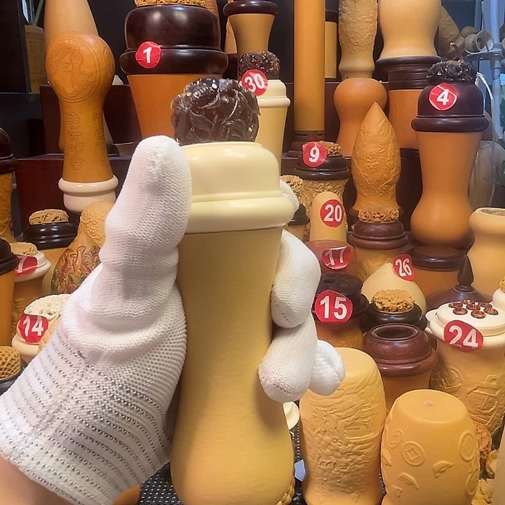 哈啦啦啦啦啦咯哦