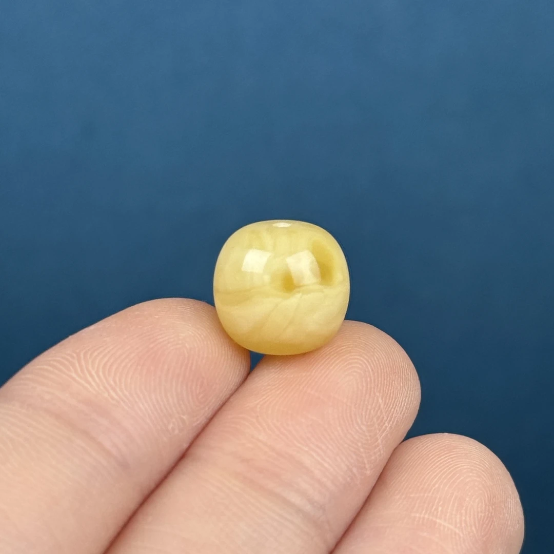 F2976天然原矿蜜蜡 满蜡鸡油黄墩子 12*11.2mm支持复检假一罚十