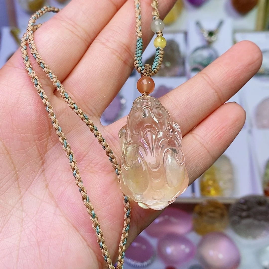 吊坠(赠链)未镶嵌水晶