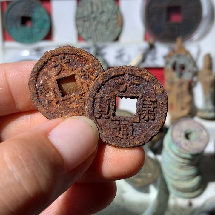 在***尼现代工艺品 现代工艺品