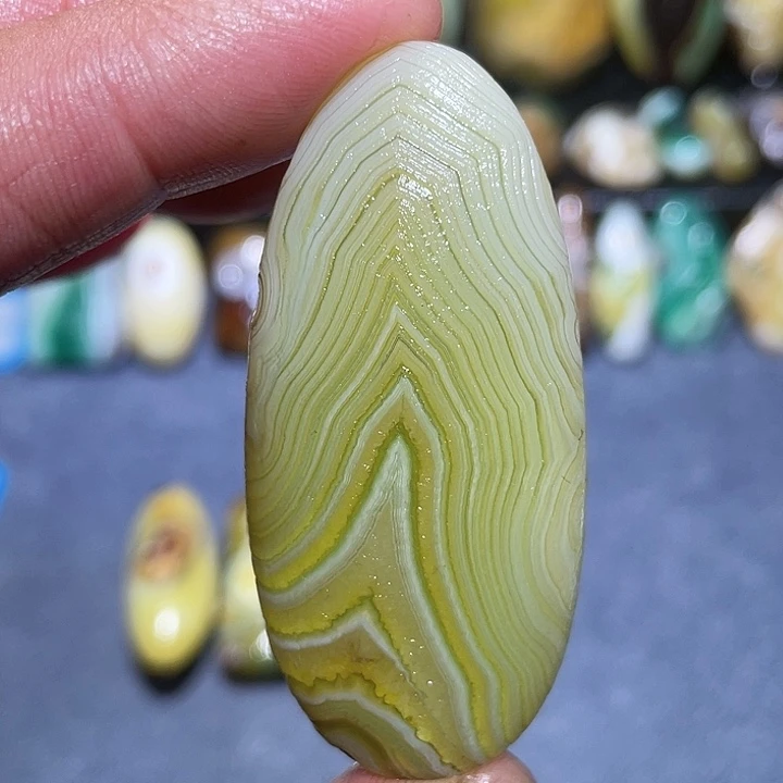 玛瑙/玉髓未镶嵌珠宝奇石