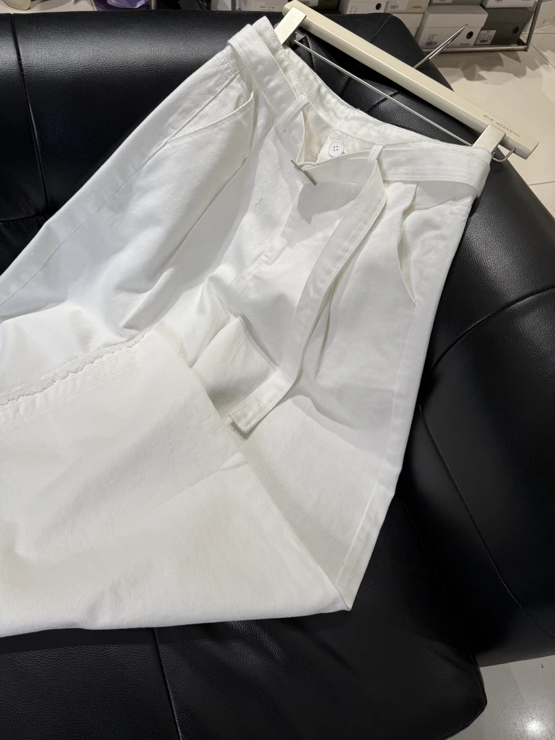 ZM周末2025春款严选洋气韩系牛仔裤