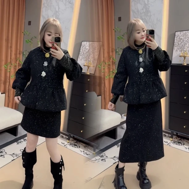 2025秋冬新款洋气宽松百搭减龄女装不贴身时尚网红高档减龄两件套