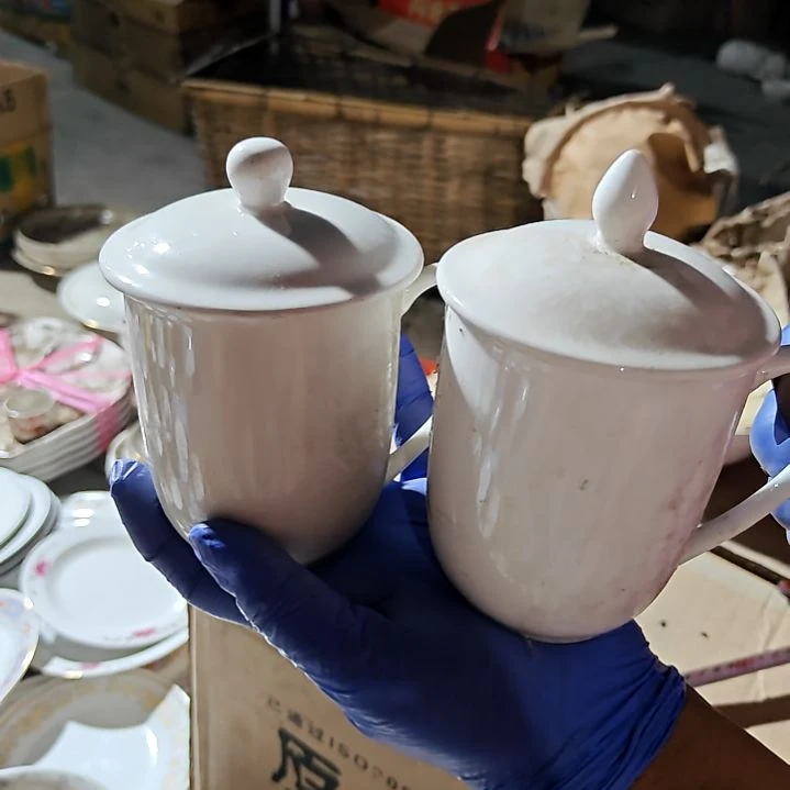 瓷片陶瓷盘子碗啥都有