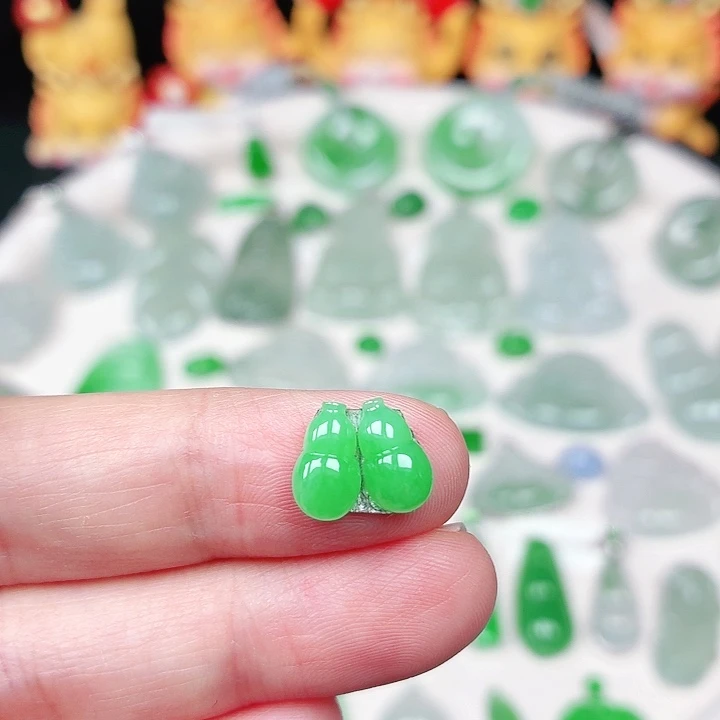 翡翠裸石缅甸天然A货翡翠