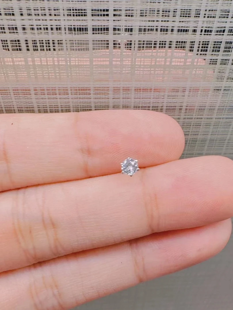 【六言臻选01x】海蓝宝六爪耳钉 发单只 一对拍两单 30分