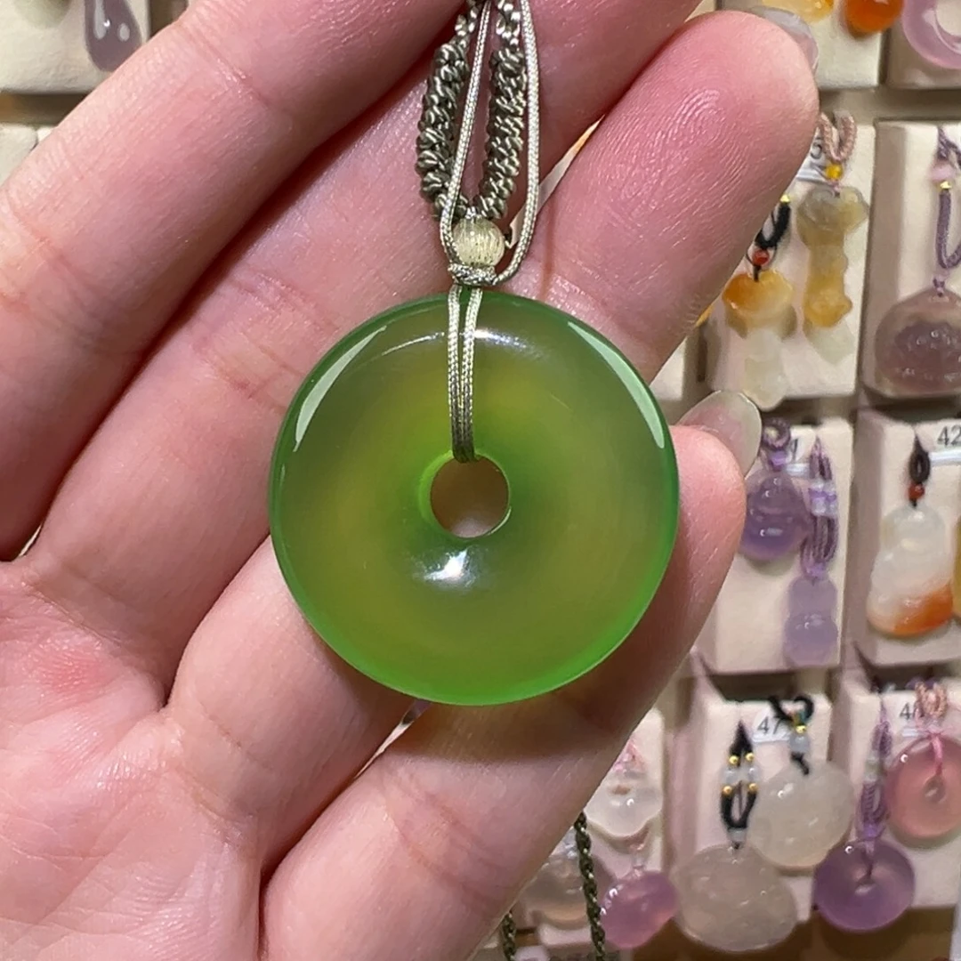 玛瑙/玉髓未镶嵌吊坠(赠链)