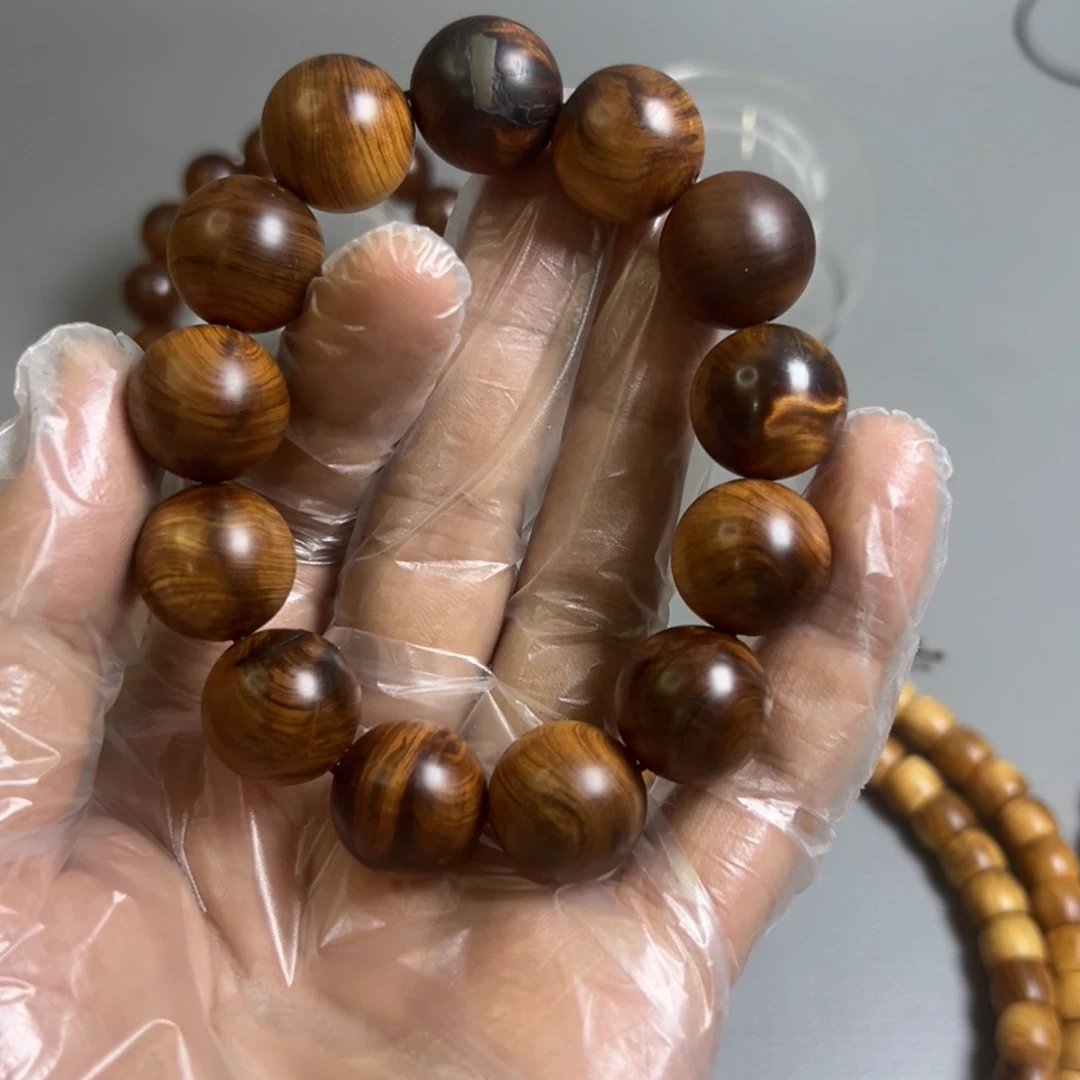 柏木（崖柏）太行陈化黑油瑕疵1.8