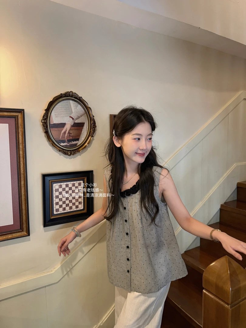 闵笑一【圆语】夏季上新温柔显瘦气质甜美设计感休闲上衣丨P883