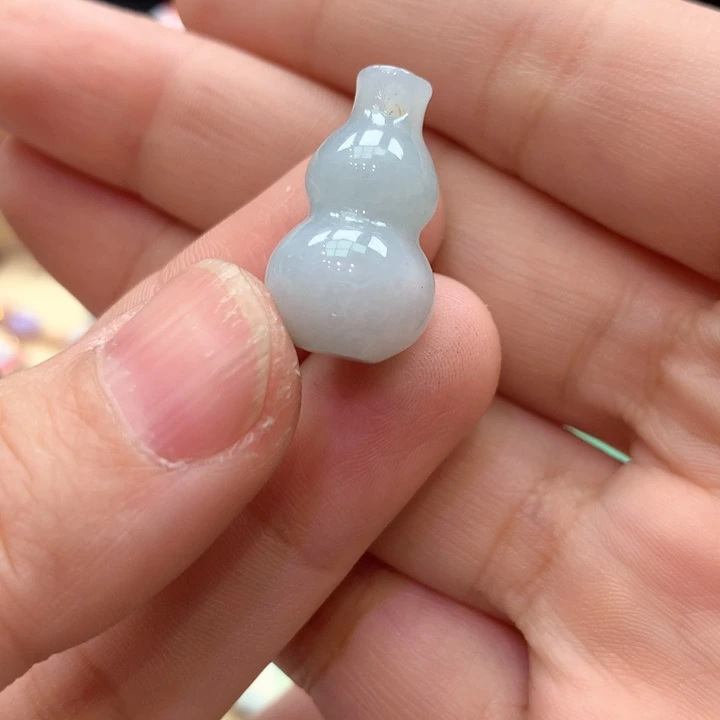 翡翠吊坠(不含链)未镶嵌吊坠