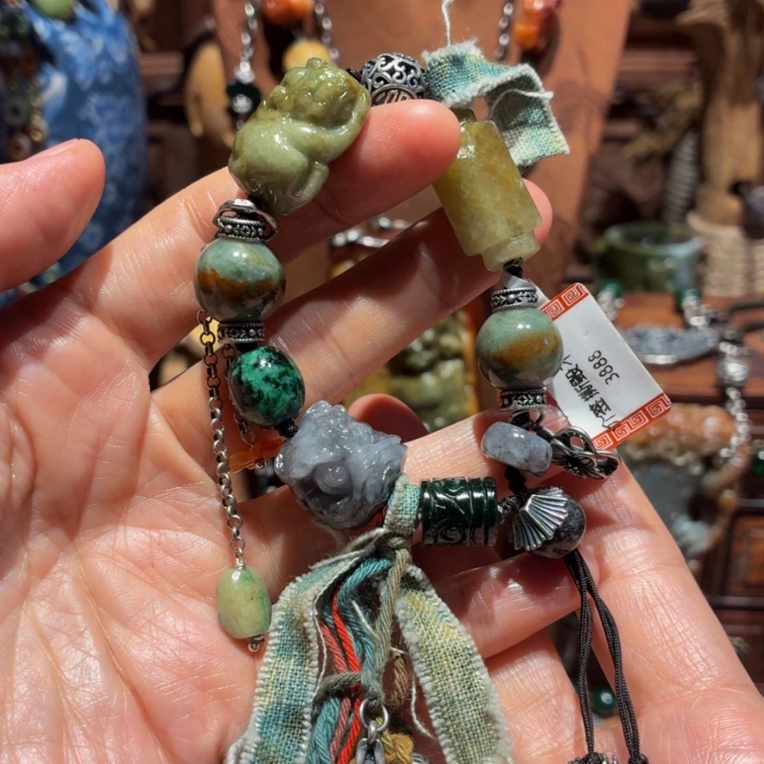 【闪购商品】颈饰未镶嵌翡翠