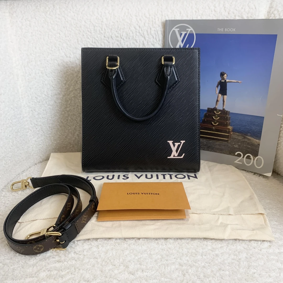 99新 LouisVuitton/路易威登 壹臻/黑色琴谱包74549738