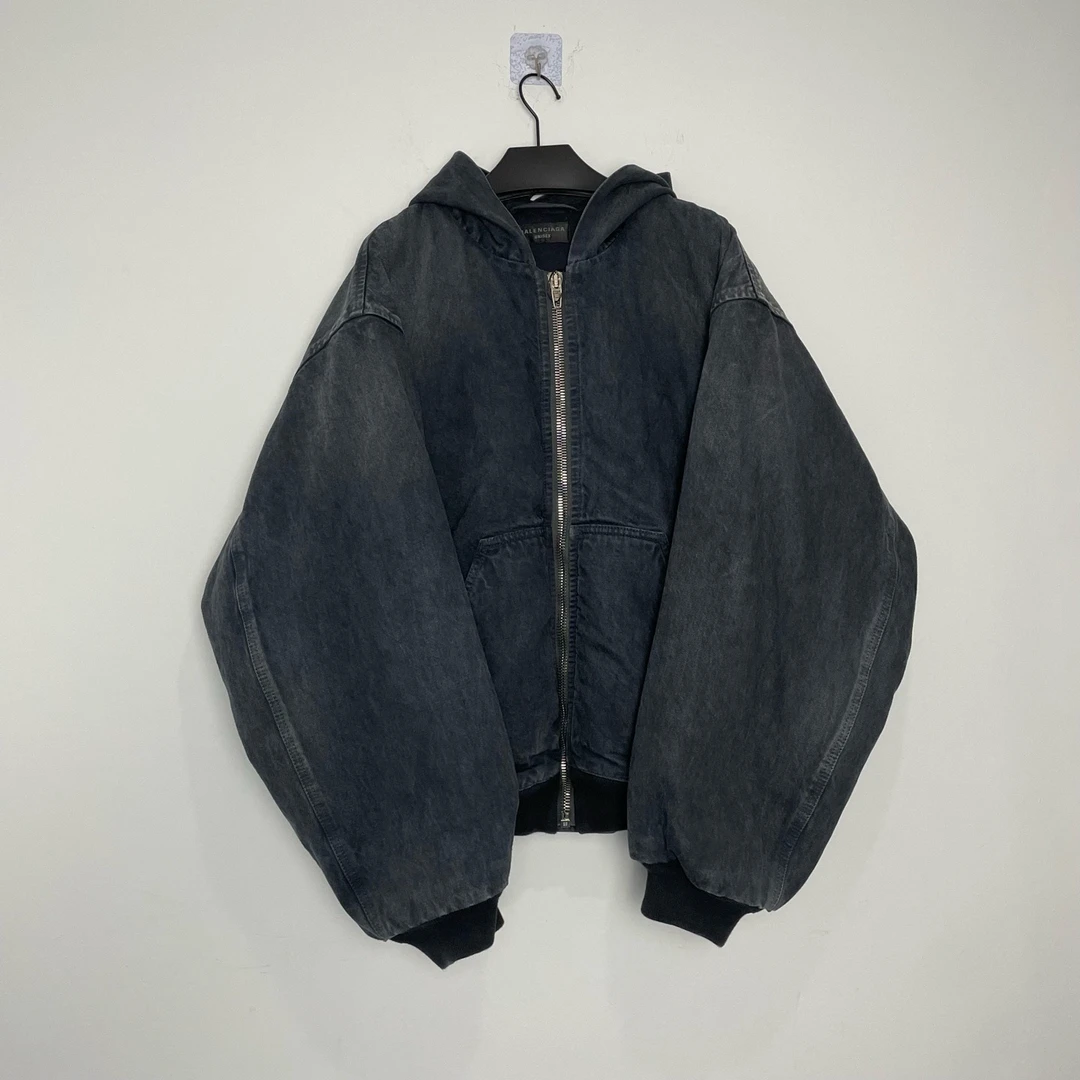 未使用 Balenciaga/巴黎世家 （vd）logo复古做旧灰色牛仔棉服0602