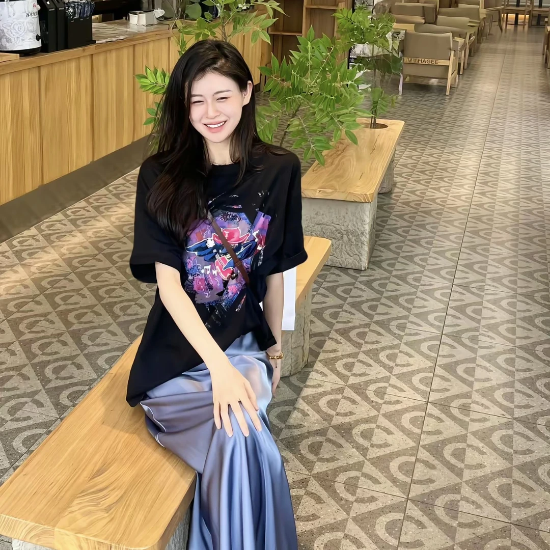 GIRDEAR/哥弟「黯彩绮韵」重工印花设计师小众百搭圆领T恤1300865