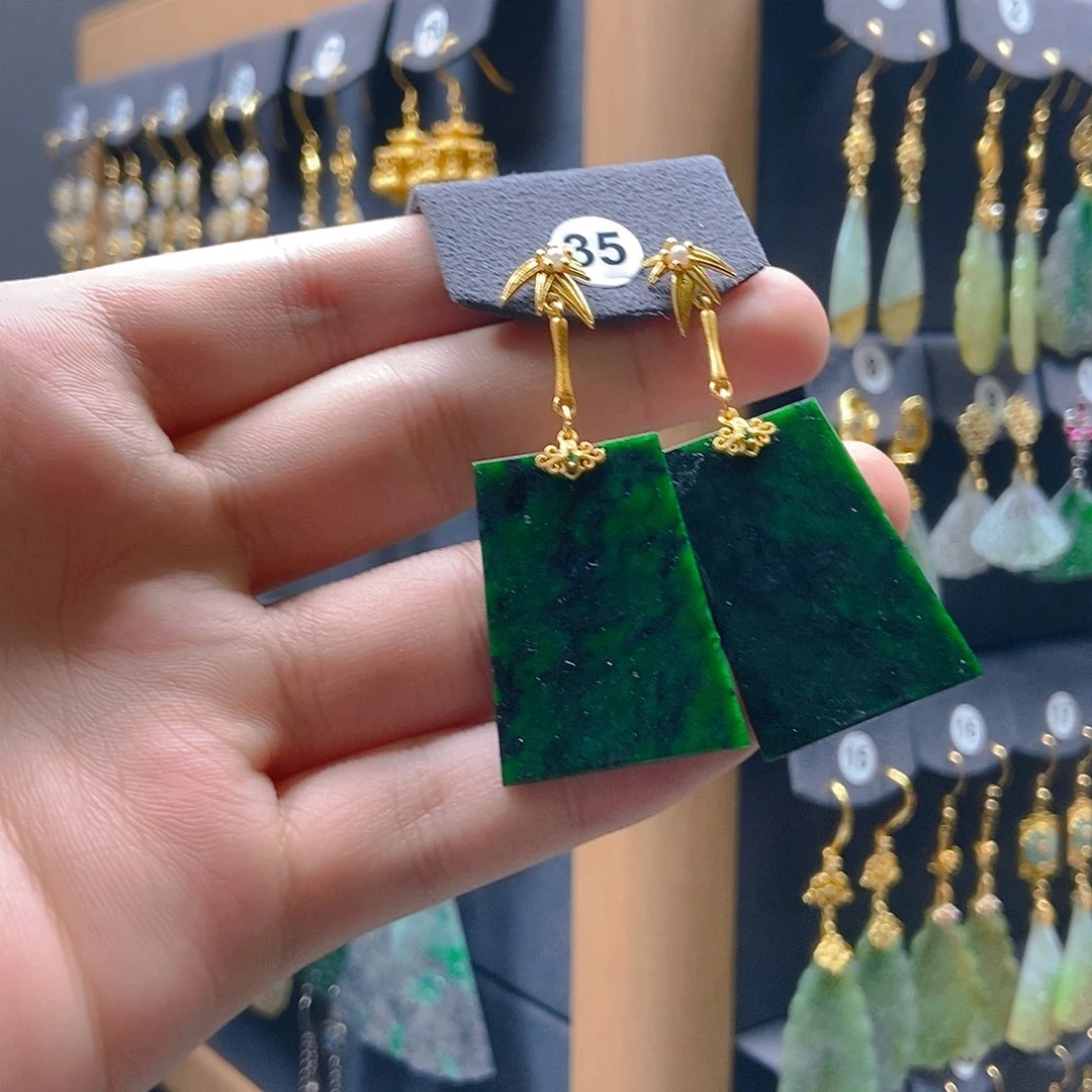 翡翠未镶嵌耳饰翡翠