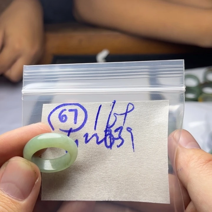 定制翡翠未镶嵌明天