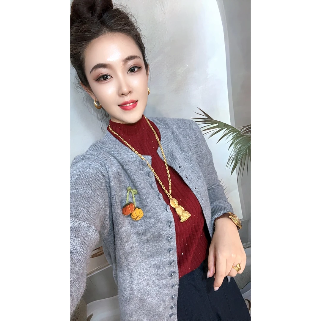气质百搭款纯色南瓜衫一款两穿