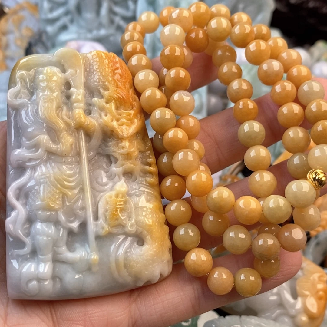 天***地翡翠未镶嵌吊坠(不含链)