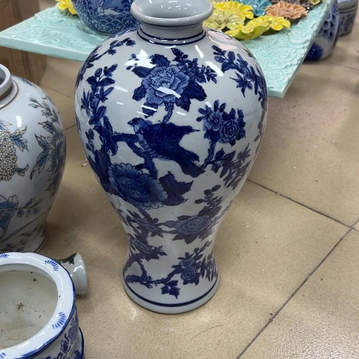 瓷片微瑕。。。。。。。。。。。。。。