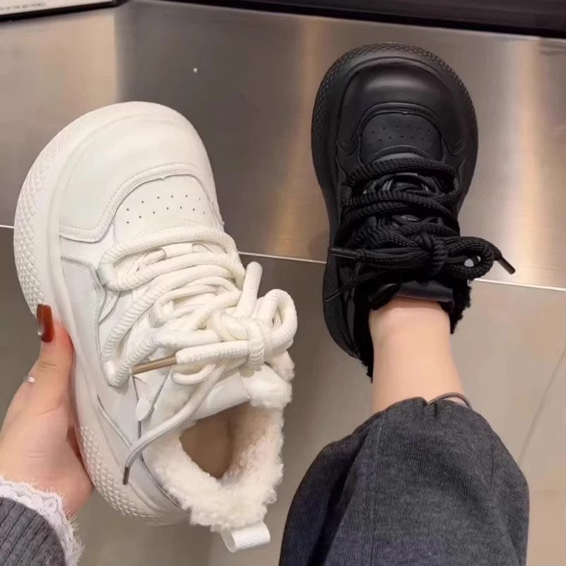 欧货百搭丑萌系带米奇大头面包鞋2025小白鞋厚底加绒休闲板鞋女