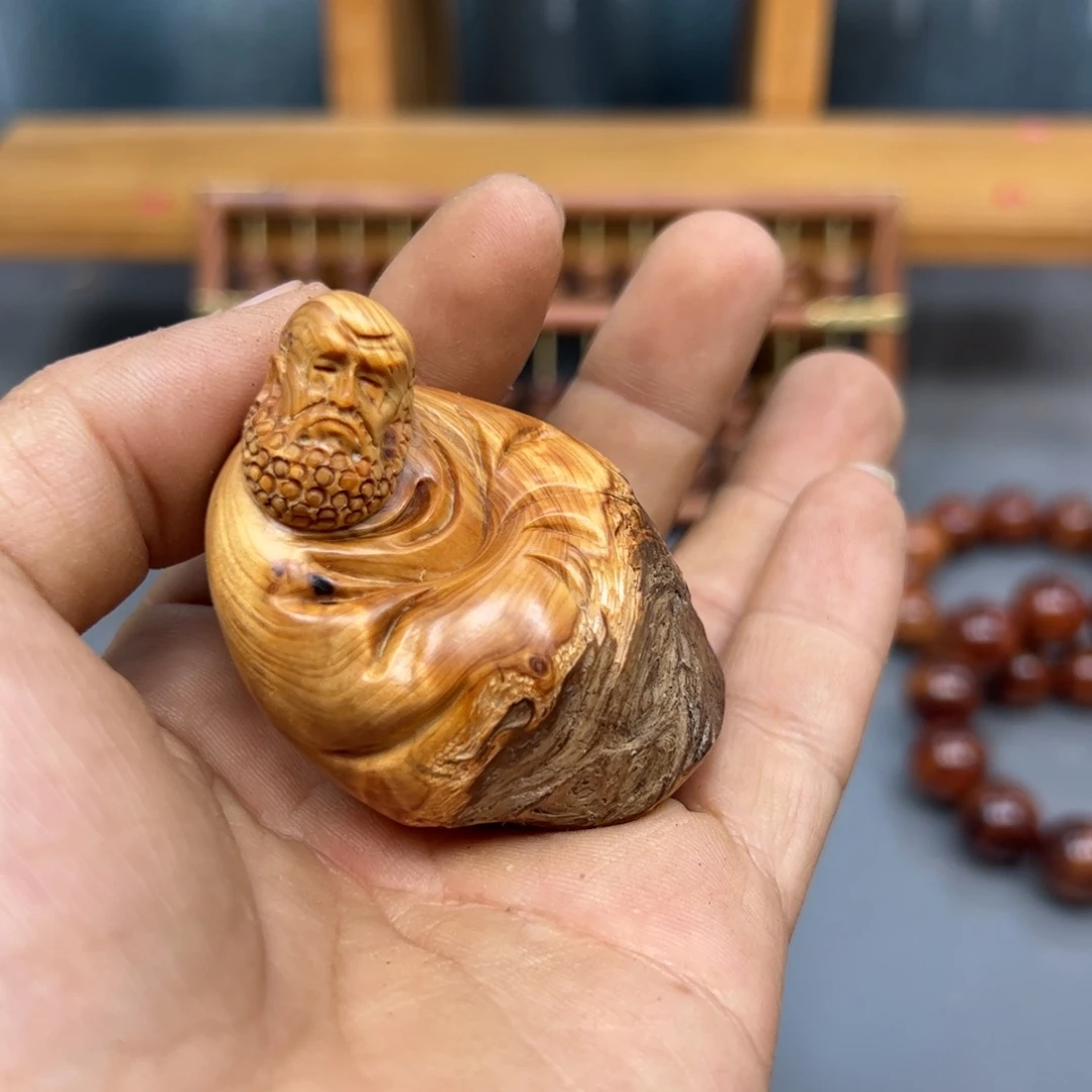 唐***香木崖柏木摆件手把件