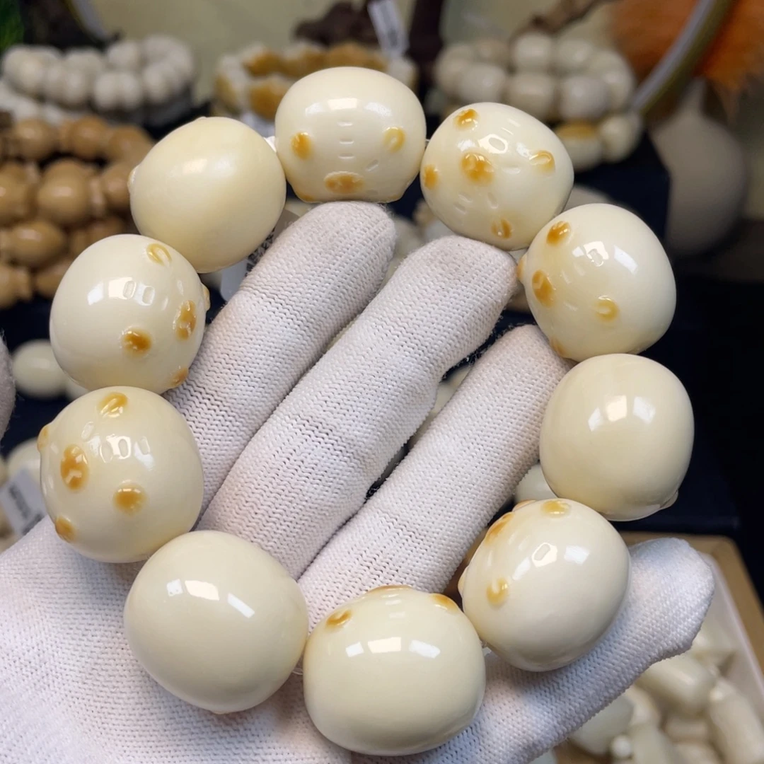 吊坠菩提根/象牙果113卡皮年糕瑕