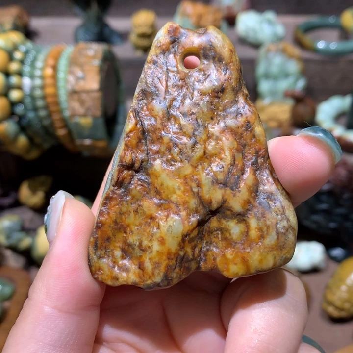 岫岩河磨玉（透闪石质玉）未镶嵌挂件