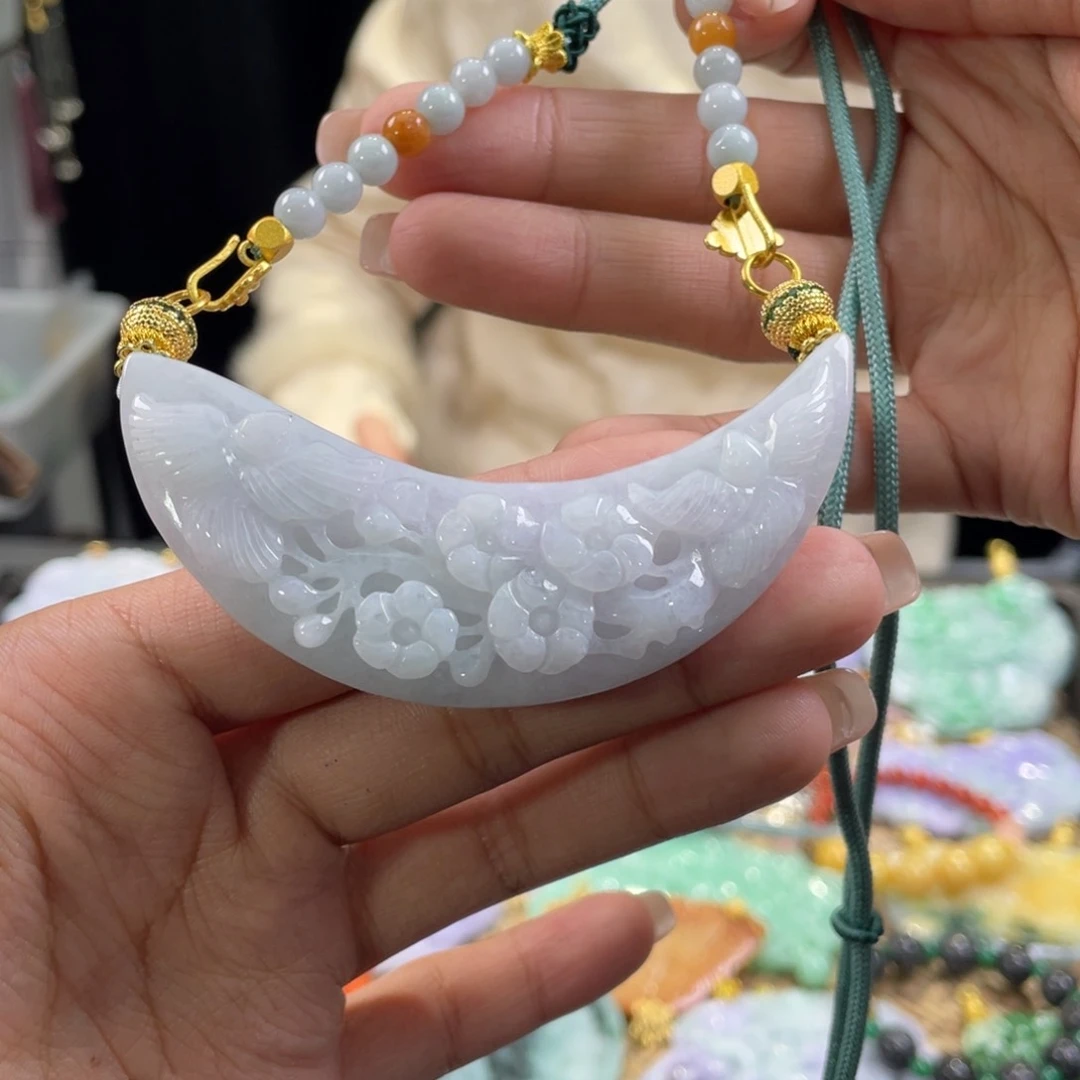 翡翠颈饰未镶嵌代编织