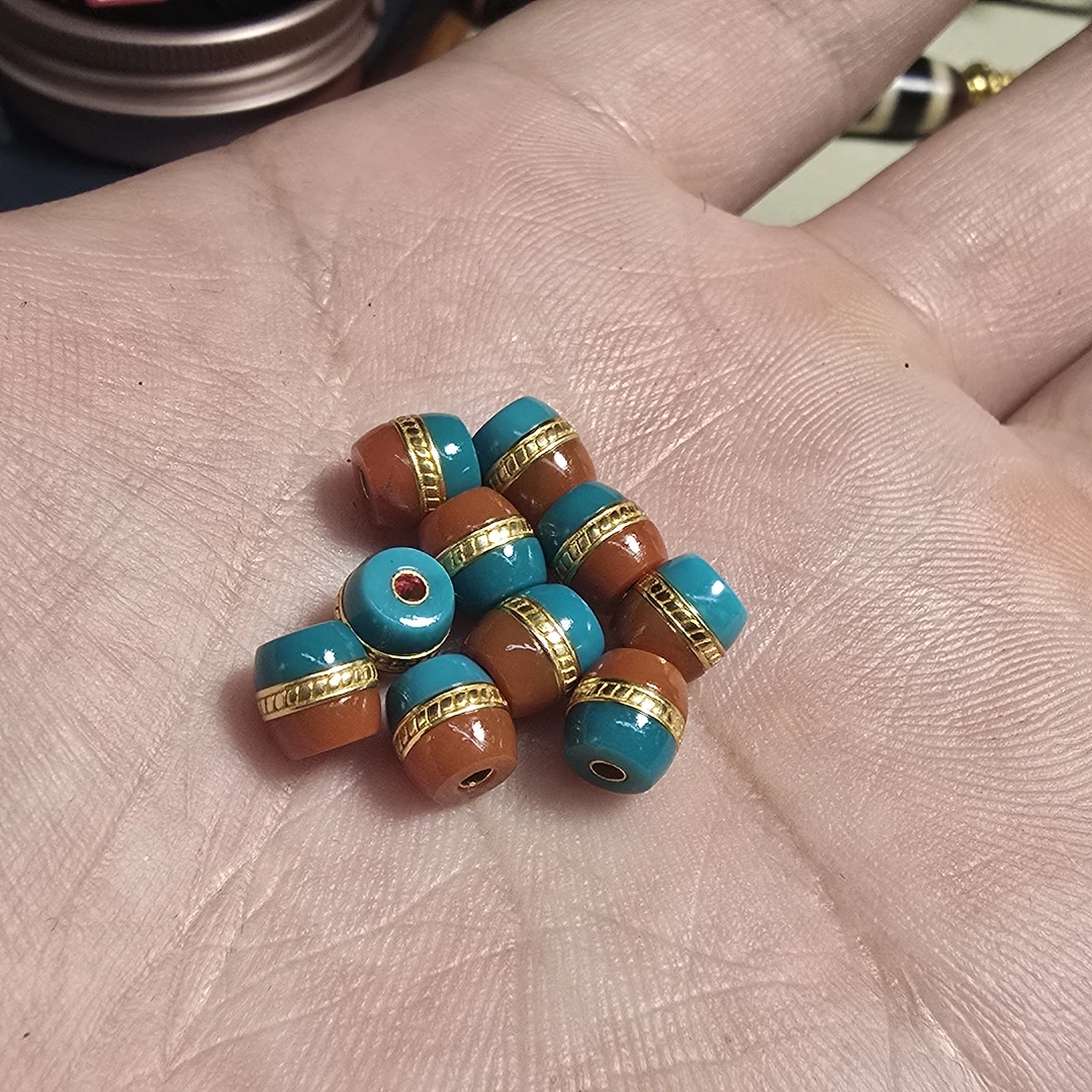 核雕双色原矿黄黄汉堡珠6毫米一个