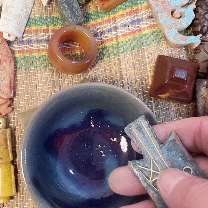 瓷片Gf uh in gu Gh uh uh