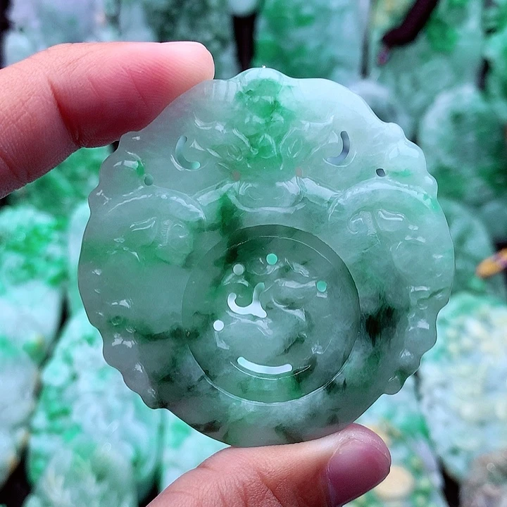 翡翠吊坠(不含链)未镶嵌